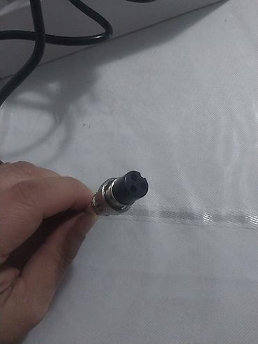 3 pinli avadanlıq konnektoru olan kabel - Tip: 3 pinli dairəvi metal
