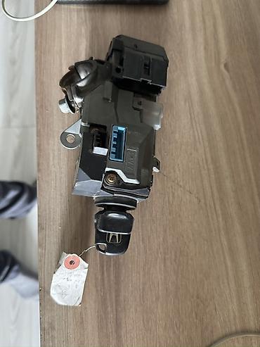 Отражатели: Отражатель Honda Оригинал — 10