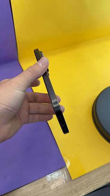 Apple iPhone: IPhone 15 Pro, Б/у, 256 ГБ, 88 % — 11