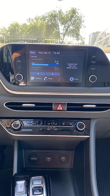 продаю соната: Hyundai Sonata: 2020 г., 2.5 л, Автомат, Бензин, Седан — 2