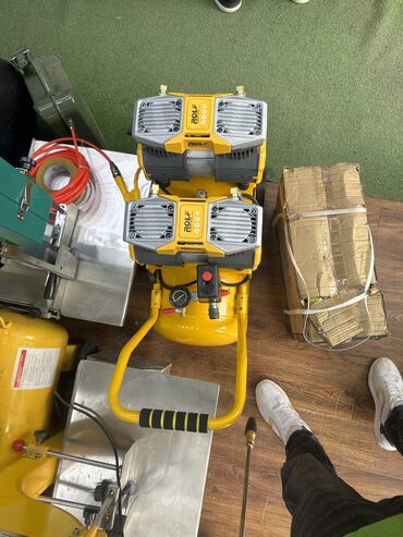 Компрессоры: Компрессор Электрический, Бесшумный, Новый — 15