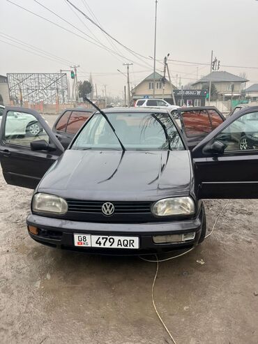 Volkswagen: Volkswagen Golf: 1994 г., 1.6 л, Механика, Бензин, Хэтчбэк