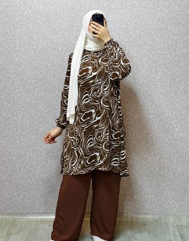 Dəstlər, kostyumlar: Hicab geyimi hicab paltarı dəst *Parça: Cesika (Mədinə ipəyi)* *Ölçü — 4