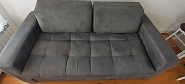 Sofe i kaučevi: Trosed na razvlacenje sa fiokom. Kupljen u Matisu pre 5 godina, veoma — 3