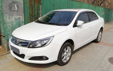 BYD: BYD : 2018 г., 0.1 л, Автомат, Электромобиль, Седан