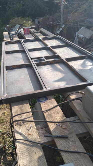 Сварщики: Сварщик. С опытом — 9