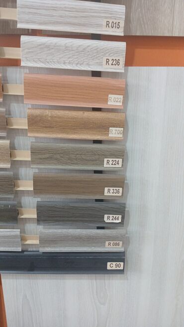 Döşəmə işləri: Laminat ustasi Her nov laminatlarin vurulmasi 90 derece,duz,sahmat — 16