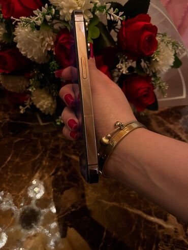 Apple iPhone: IPhone 14 Pro, 128 GB, Space Gray, Face ID — 9