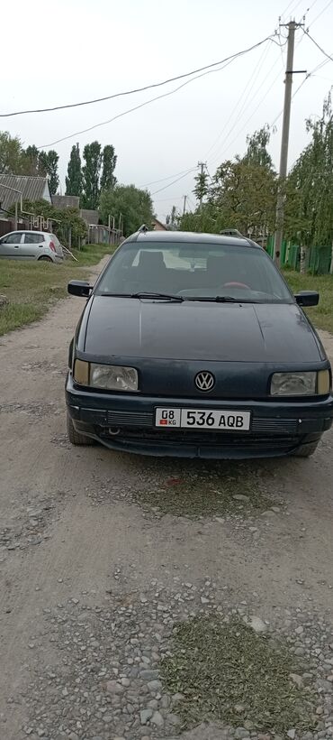 Транспорт: Volkswagen Passat: 1991 г., 2 л, Механика, Бензин, Универсал