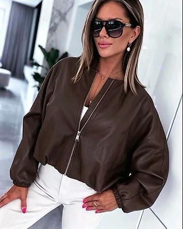 flo jacket: Jaknica: 3400 dinara
S M L — 3
