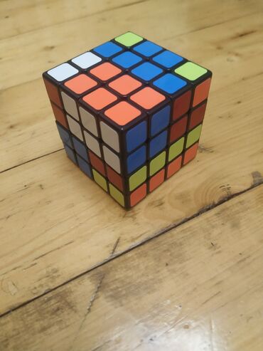 usaq oyunlari: Kubik Rubik 4x4 yaxşı vəziyyətdədir