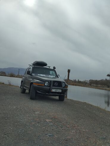 тренер по продажам: Ssangyong Korando: 1996 г., 3 л, Механика, Дизель, Внедорожник