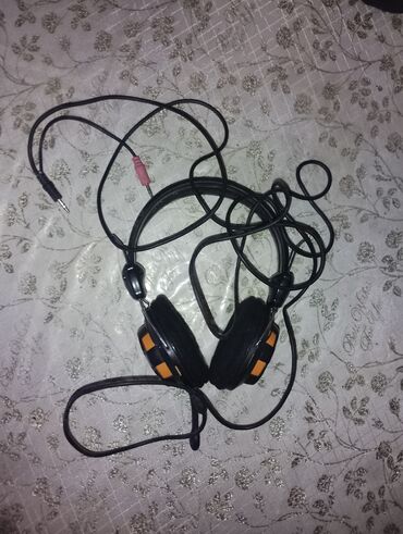 Qulaqcıqlar: Məhsul dəsti - Naqilli qulaqlıq-mikrofon - 3,5 mm audio fiş və — 1