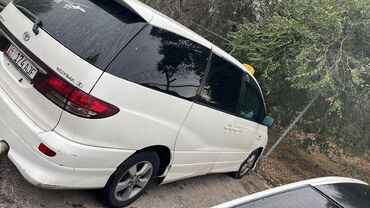 Toyota: Toyota Estima: 2002 г., 3 л, Автомат, Газ, Минивэн