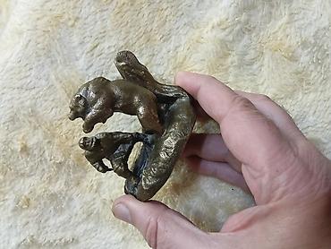 figur: Бронзовая статуэтка ссср 60х годов охотник и медведь — 3