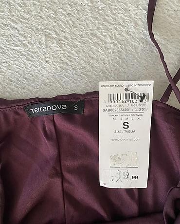 vatreno crvena: Terranova haljina na tanke bretele - Model: slip/mini haljina sa — 2