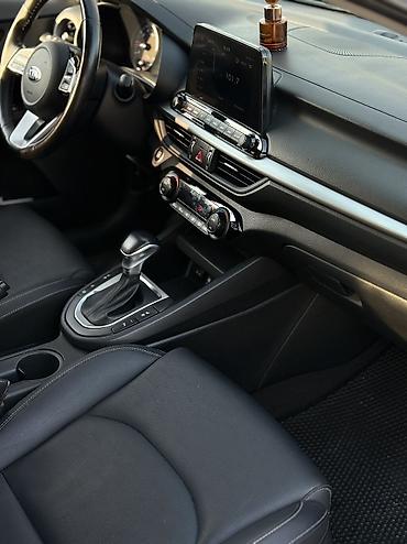 Kia: Kia K3: 2019 г., 1.6 л, Вариатор, Бензин, Седан at lalafo.kg — 9 Kia: Kia K3: 2019 г., 1.6 л, Вариатор, Бензин, Седан — 9