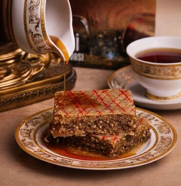 Un məmulatları: Endirim oldu - 8 AZN ❌ 7 AZN 🏞️ Əsl Şəki halvası 🫖 Ən yaxşısıdır 💯 %