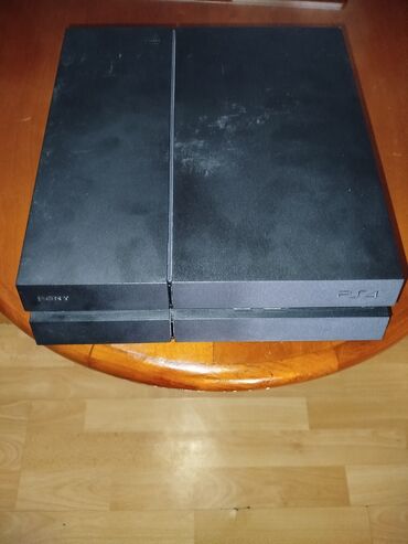 ddr 4: Ps4 fat 1000g styme 10.1