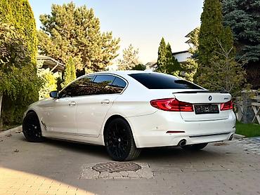 kia k: BMW 5 series: 2019 г., Седан — 6