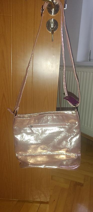 xl kofer: Torbica preko ramena – LASCANA, svetloružičasta, sjajna - Materijal — 2