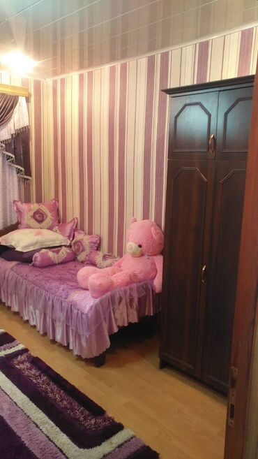 Uzunmüddətli kirayə mənzillər: Qaraçuxur məscidin yanında,5 mertebeli binanin,5 ci mertebesində,2 — 3