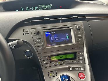 Toyota: Toyota Prius: 2015 г., Вариатор, Гибрид, Хэтчбэк — 6