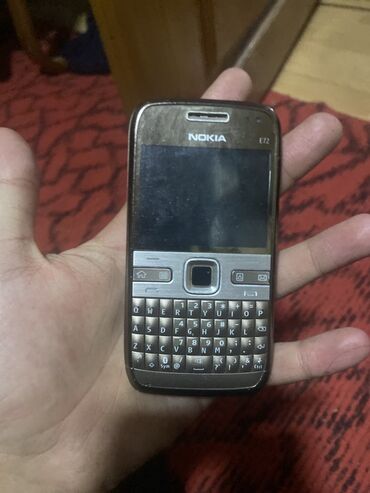 вытяжка для кухни в баку: Nokia E72, цвет - Коричневый, Кнопочный