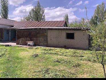 Продажа коттеджей и домов: Продается жилой дом с кирпичным ограждением и откатными металлическими — 7