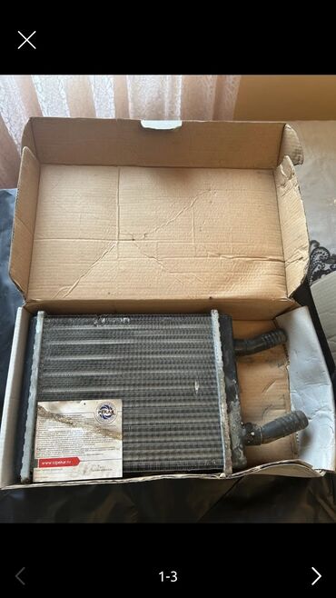 Qoşqular: Məhsul: Avtomobil sobası radiatoru (PEKAR) Təsvir: - Brend: PEKAR