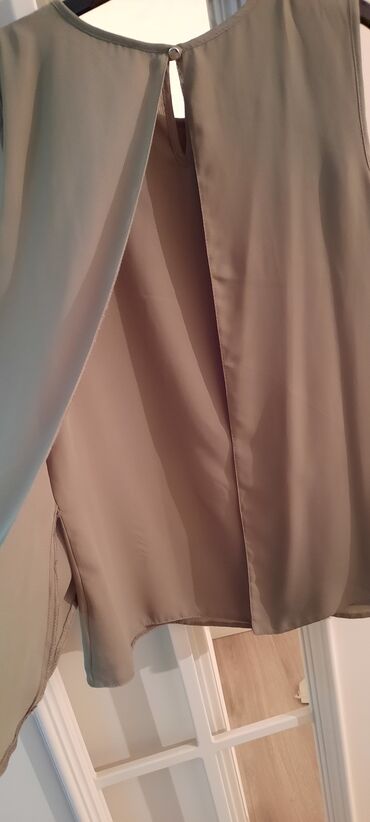 Ziyafət donları: Hamsı brend mallardı.Baha alınıb.hərəsi 1-2dəfə geyinilib — 12