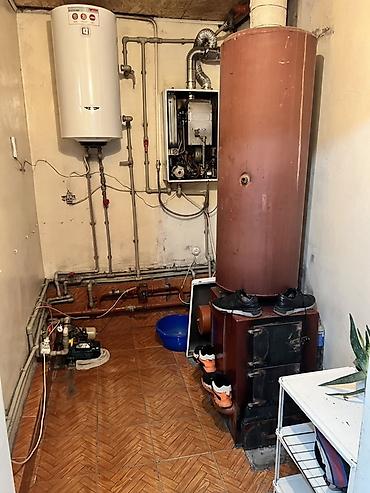 Sale of cottages and houses: Дом с просторным крытым двором, хозяйственными постройками и — 4