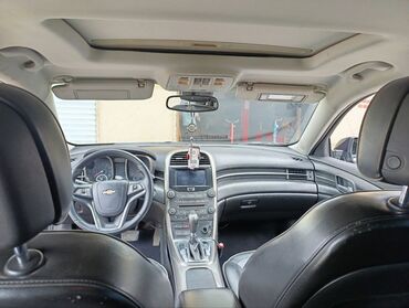 Chevrolet: Chevrolet Malibu: 1.7 l | Sedan — 6