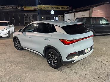 подсветка салона автомобиля: BYD Song Plus: 2023 г., Электромобиль, Кроссовер — 5