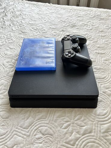 PS4 (Sony PlayStation 4): PlayStation 4 slim на 500гб Обычный без дефектов работает хорошо