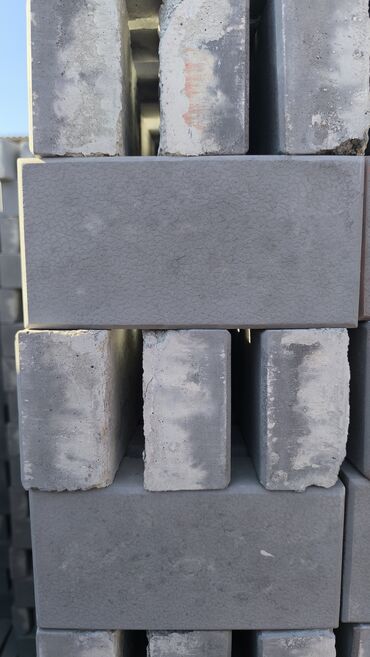 Дорожные бордюры: Дорожный бордюр, Прессованный, Бетонный, Новый — 30