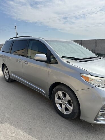 тойота ленд крузер 120: Toyota Sienna: 2017 г., 3.5 л, Автомат, Бензин, Минивэн