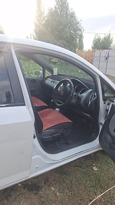 mini kooper: Honda Fit: 2002 г., 1.3 л, Бензин, Хэтчбэк — 2
