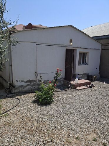 həyət evləri badamdar: Badamdar qəs. 2 otaqlı, 80 kv. m, Kredit yoxdur, Orta təmir