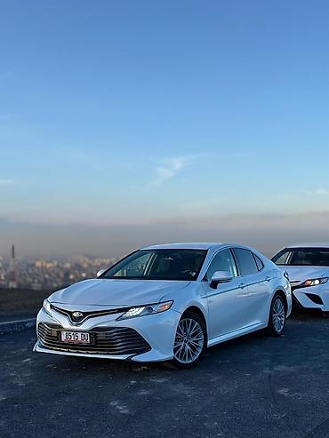 Toyota: Toyota Camry: 2020 г., 2.5 л, Автомат, Гибрид, Седан — 4