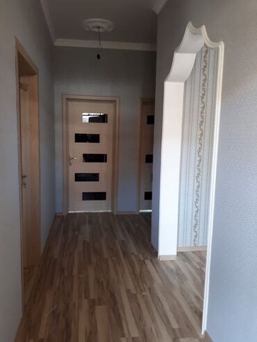 Həyət evləri və villaların satışı: Binəqədi qəs. 3 otaqlı, 90 kv. m, Yeni təmirli — 10