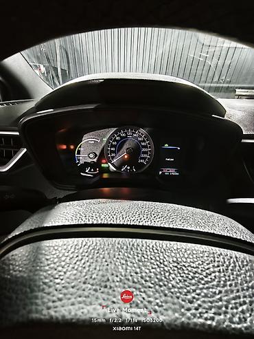 toyata levin: Toyota Levin: 2021 г., 1.8 л, Автомат, Гибрид, Седан — 6