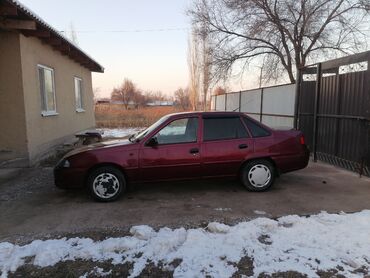 Daewoo: Daewoo Nexia: 2011 г., 1.5 л, Механика, Бензин