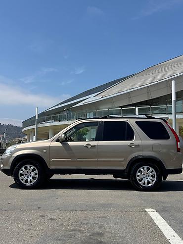 man sat: Honda CR-V: 2.4 l | 2005 il Ofrouder/SUV — 2