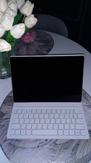 Модемы и сетевое оборудование: Huawei Mate Pad 12X . В подарок сумка,стилиус,мышка безпроводная и