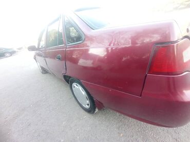 Daewoo: Daewoo Nexia: 2010 г., 1.5 л, Механика, Бензиновая, Седан — 2