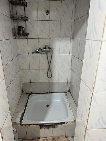 Продажа коттеджей и домов: Продаётся жилой дом с просторной планировкой. - Большая кухня с — 3