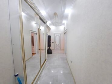 20ci sahə: 8-ой километр, 3 комнаты, Новостройка, м. Низами, 110 м²