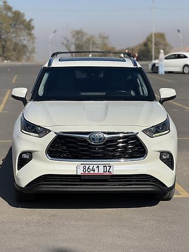 265 45 20: Toyota Highlander: 2020 г., 2.5 л, Автомат, Гибрид, Кроссовер — 1