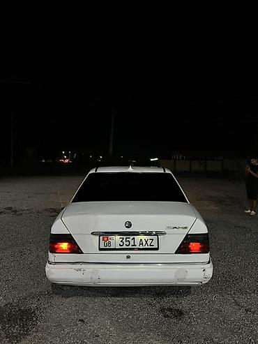 Продажа авто: Mercedes-Benz W124: 1993 г., 2.2 л, Механика, Бензин, Седан — 5
